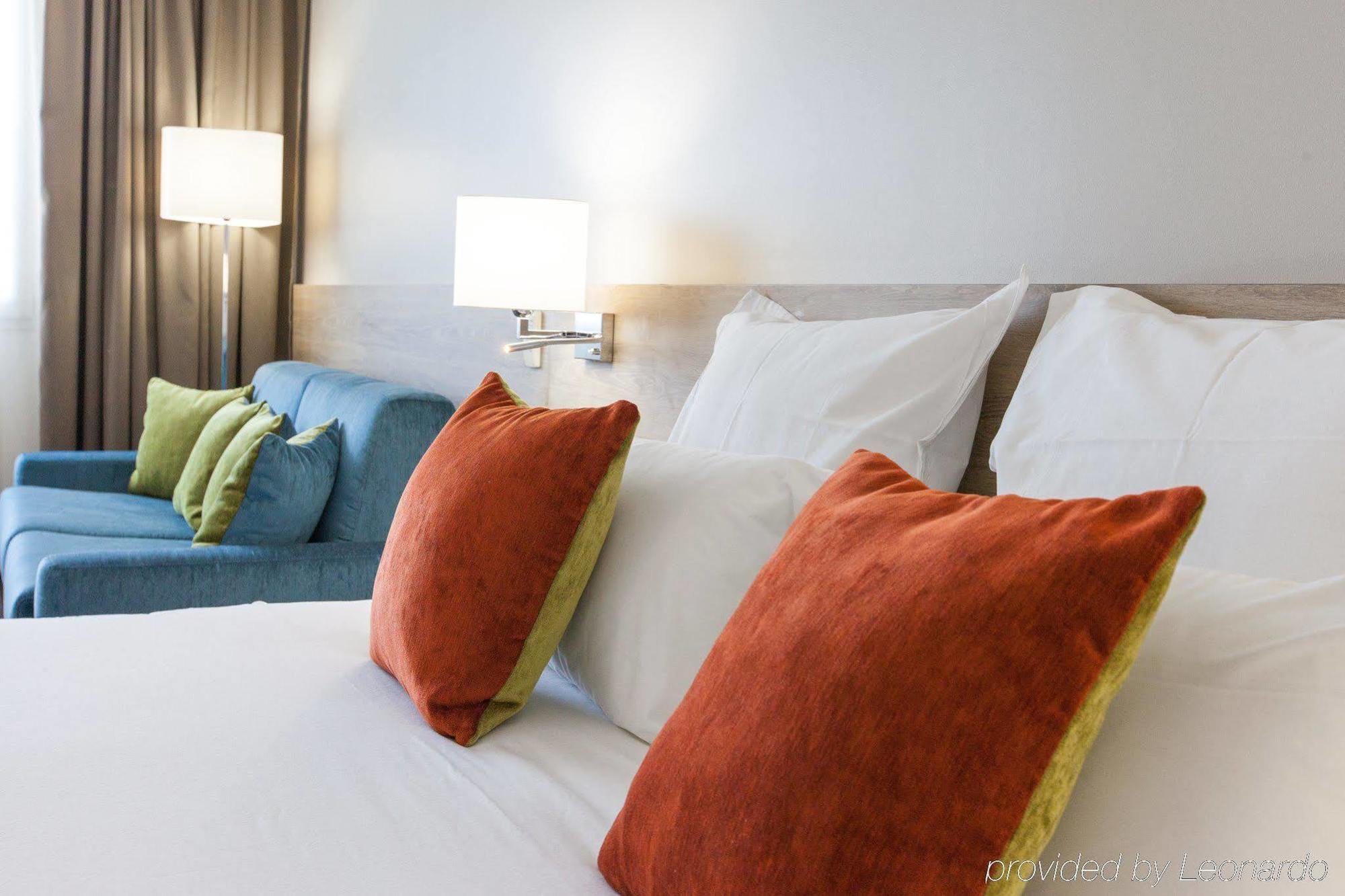 Quality Hotel Bordeaux Pessac Gradignan Eksteriør billede